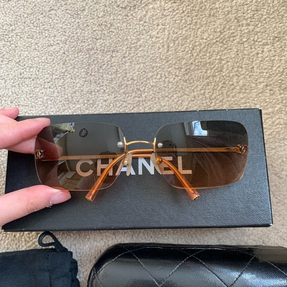 SOLD Vintage Chanel Y2K Rimless Sunglasses - Picture 13 of 13